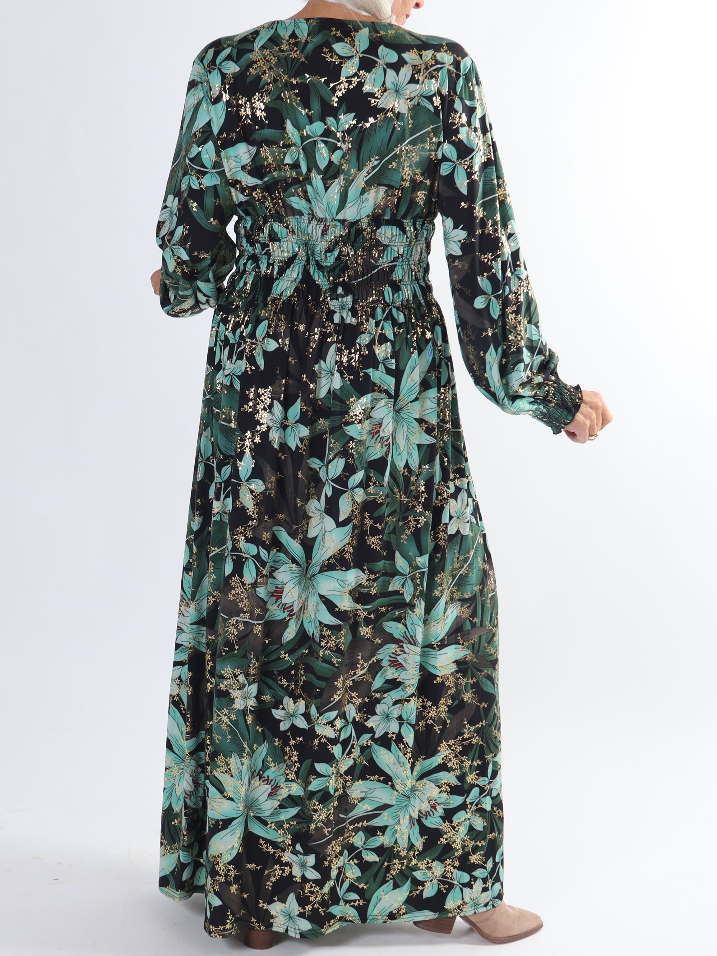 Pams L/S - Plus size elastisk klänning i skrynkelfritt tyg med långa ärmar